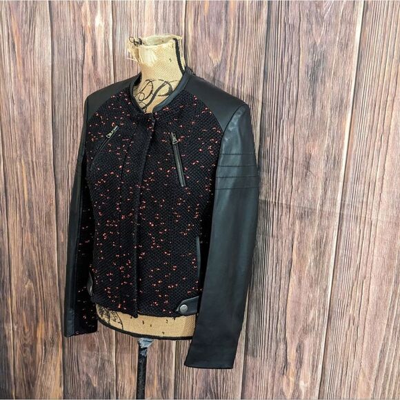 Express Jacket  - Picture 14 of 15